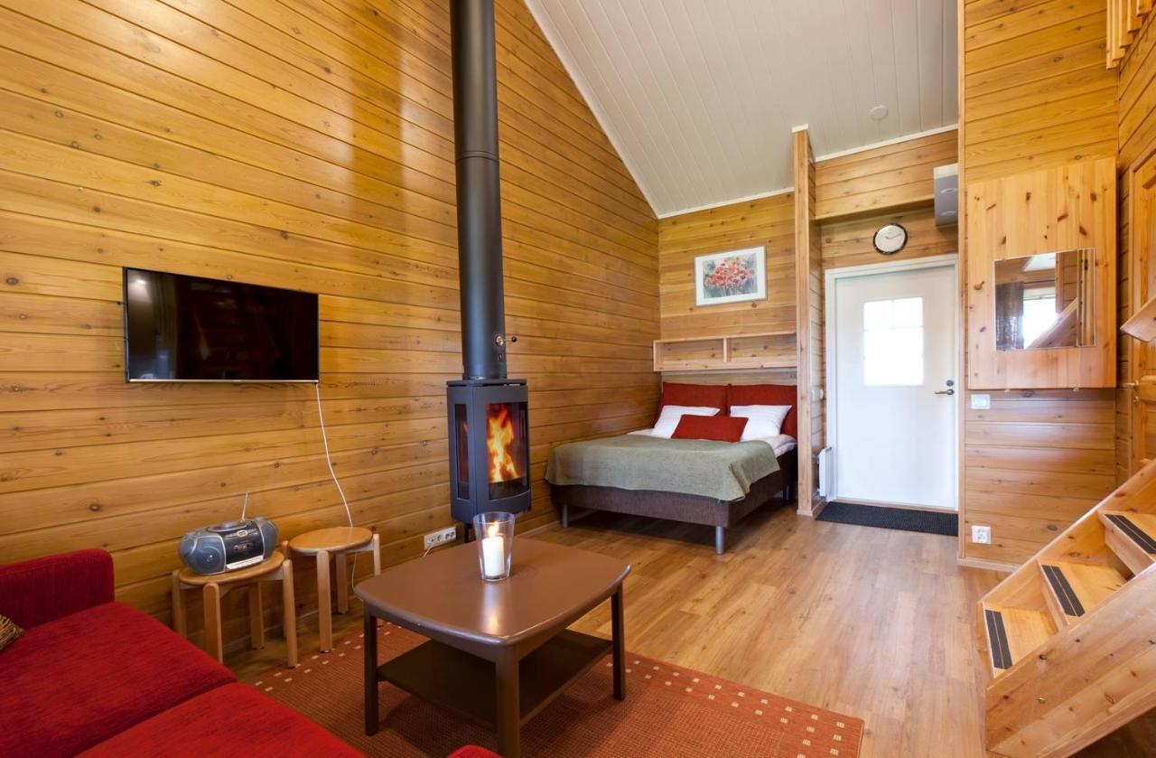Holiday Club Yllaes Apartments And Cottages Akaslompolo Luaran gambar